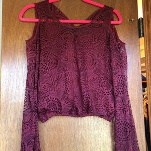 hollister xs maroon lace blouse
